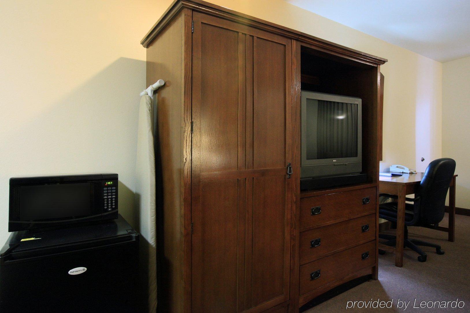 Americas Best Value Inn Roosevelt/Ballard Rum bild