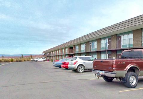 Americas Best Value Inn Roosevelt/Ballard Exteriör bild